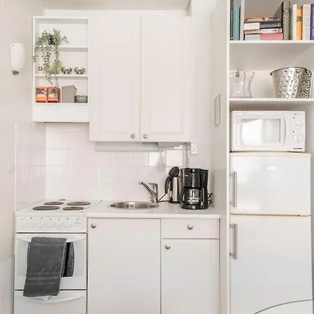 And Hip W King Bed, 50m Tram And Bus, Netflix * Helsinki